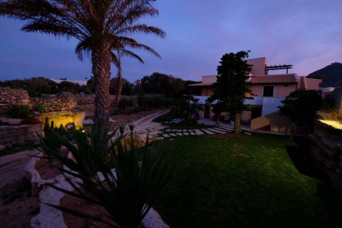 Villa Oblo فافينانا المظهر الخارجي الصورة